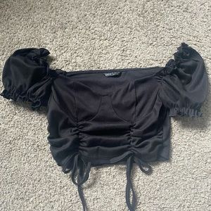 Black going out short sleeve